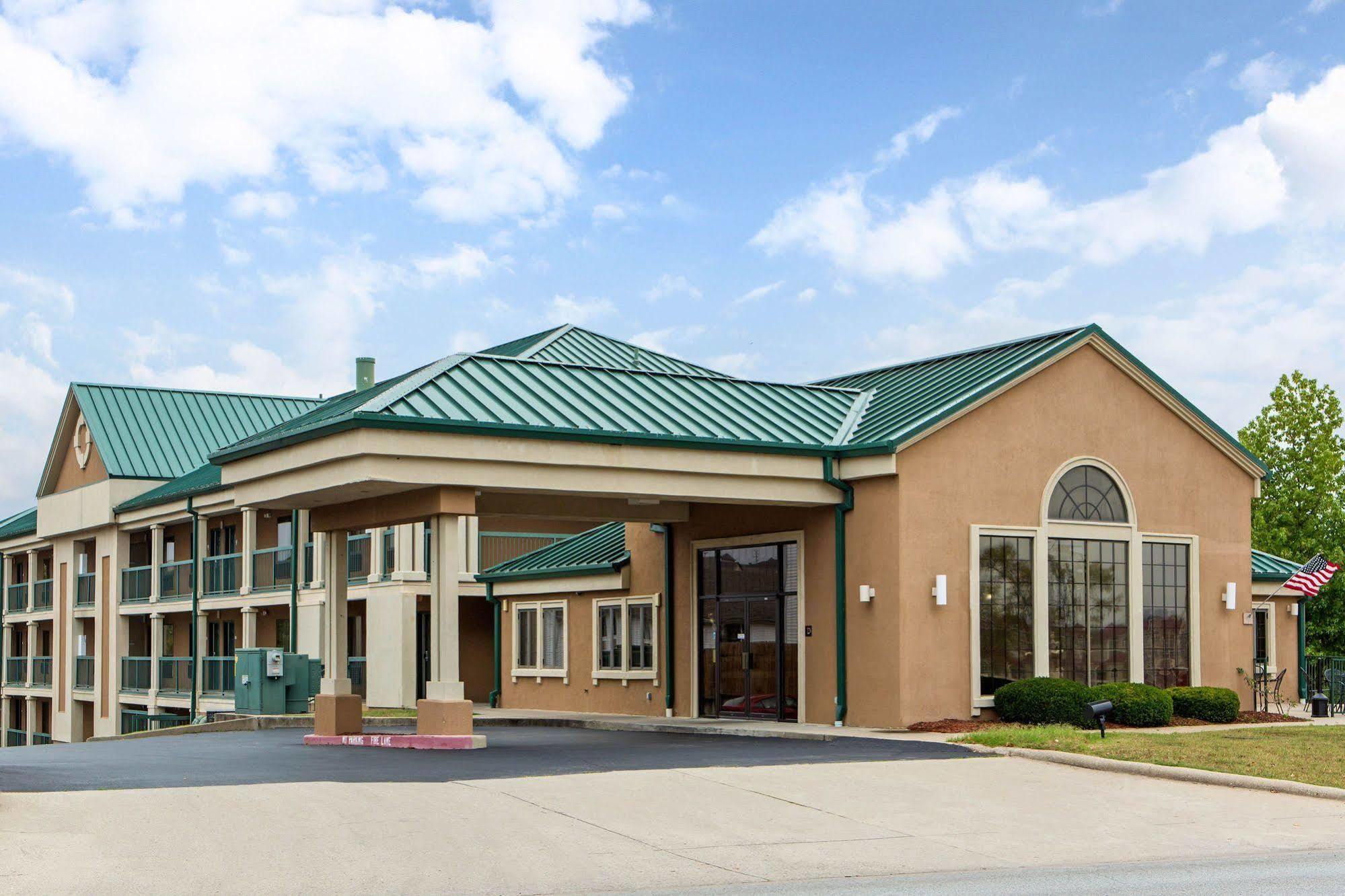 Baymont By Wyndham Branson Thousand Hills Екстериор снимка